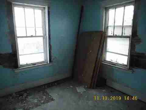 4380 Larchmont (38)_m.jpg